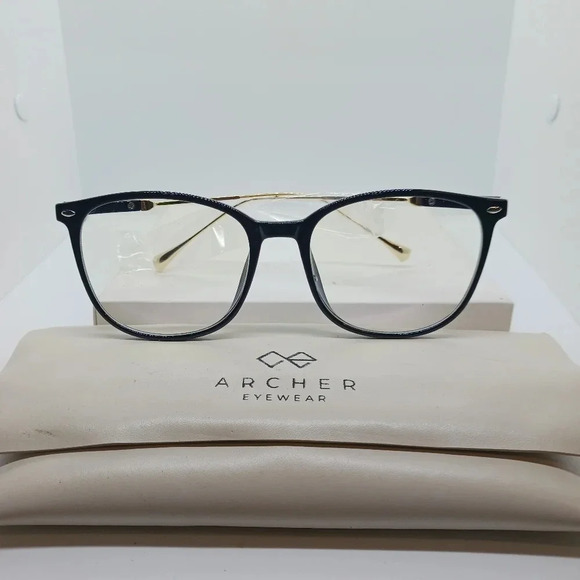 NEW  Women's Archer eyeglass frames - Picture 2 of 5